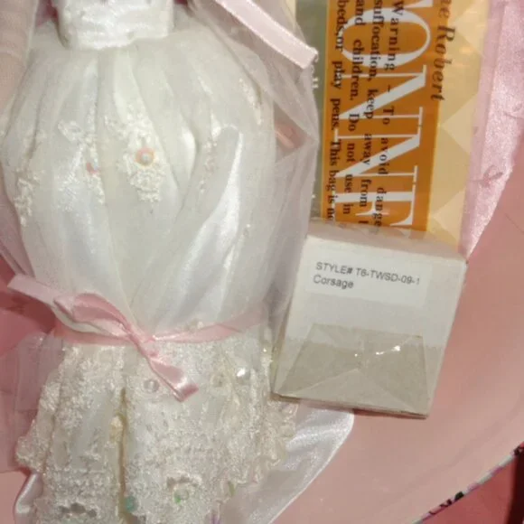 TONNER TINY KITTY FOREVER YOURS BRIDE HAT BOX W/LINGERIE-NEW IN HAT BOX-